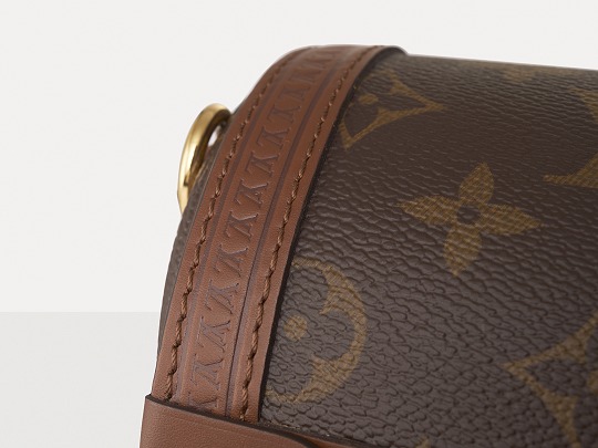 Stud Detail
