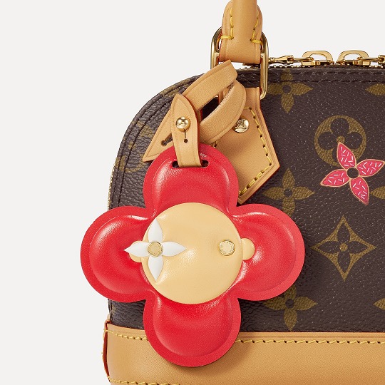 Vivienne charm side view