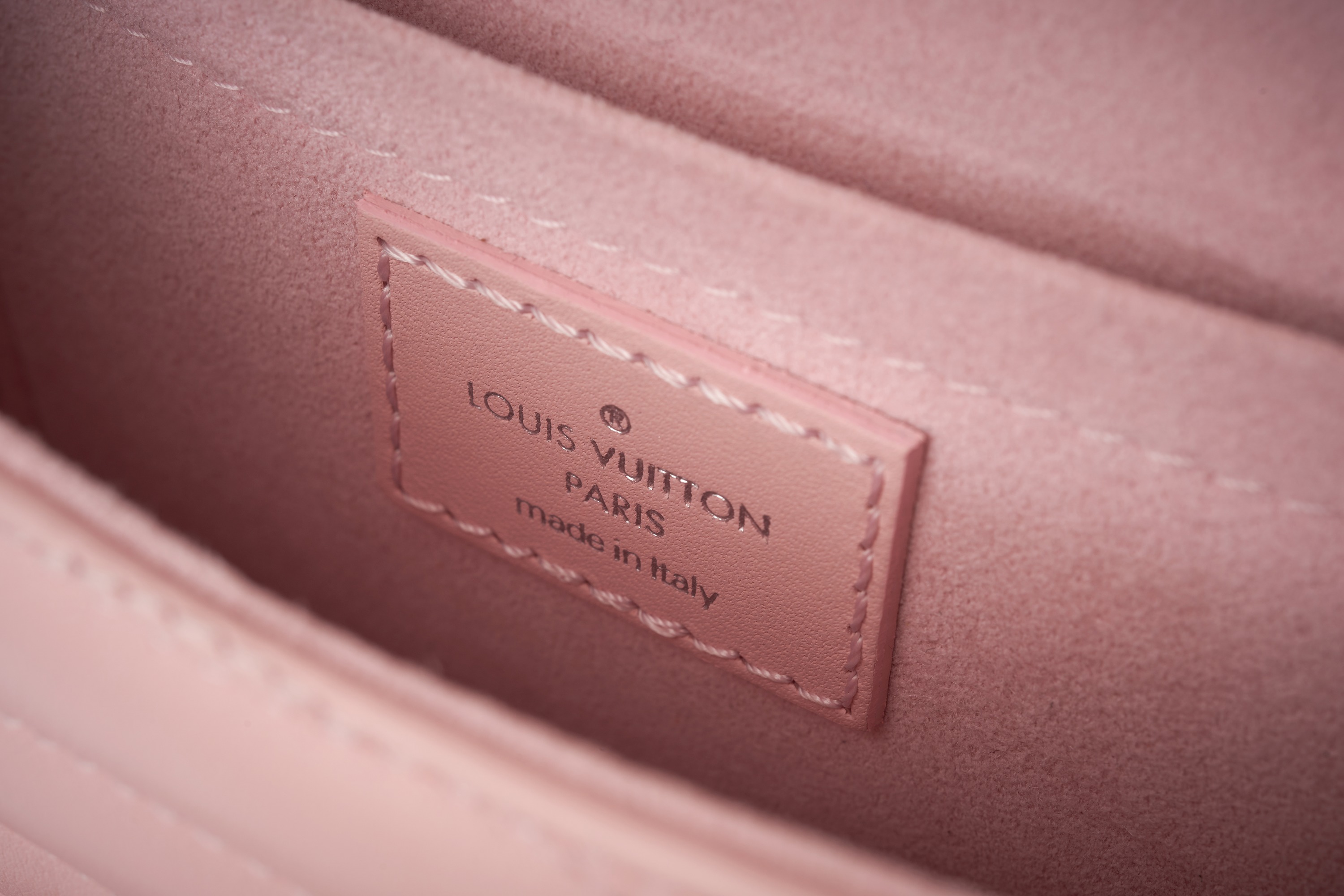 Handbag interior