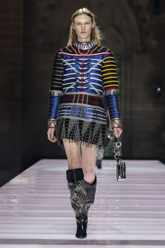 Louis Vuitton 2026 Resort Show