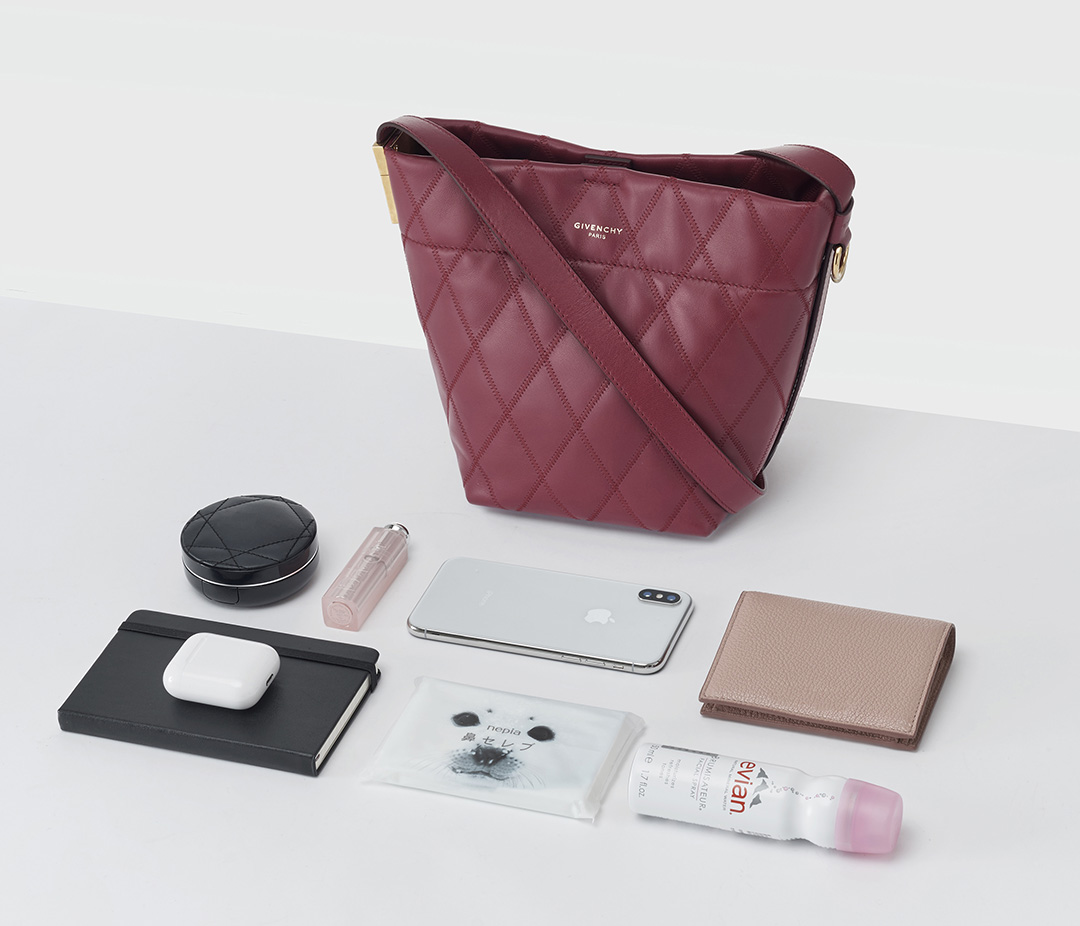 Bag Contents Fitted