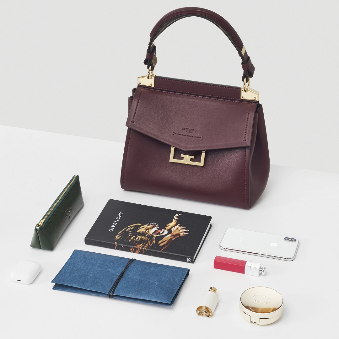 Mystic Bag worn