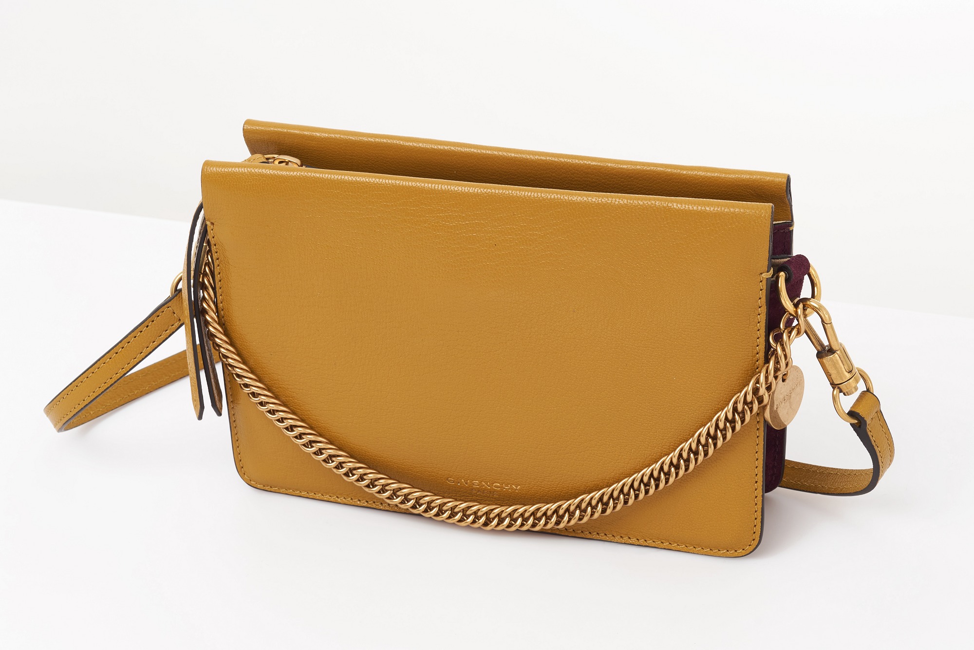 Givenchy Cross3 Professional Styling