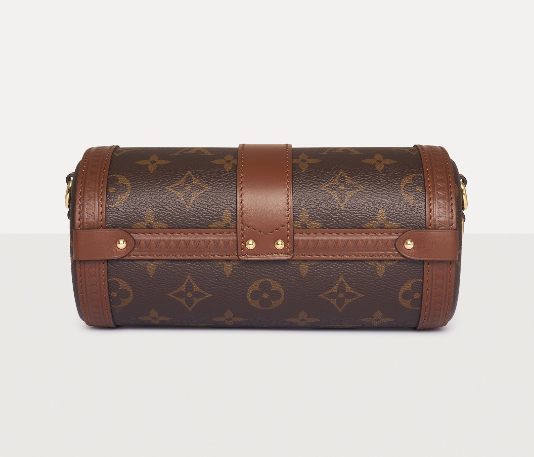 Papillon Trunk Styling