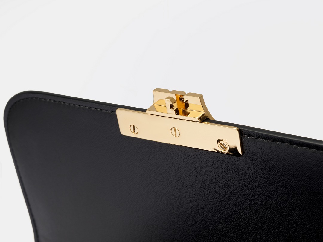 CELINE Triomphe bag clasp detail
