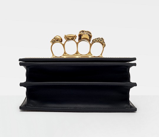 Clutch styling