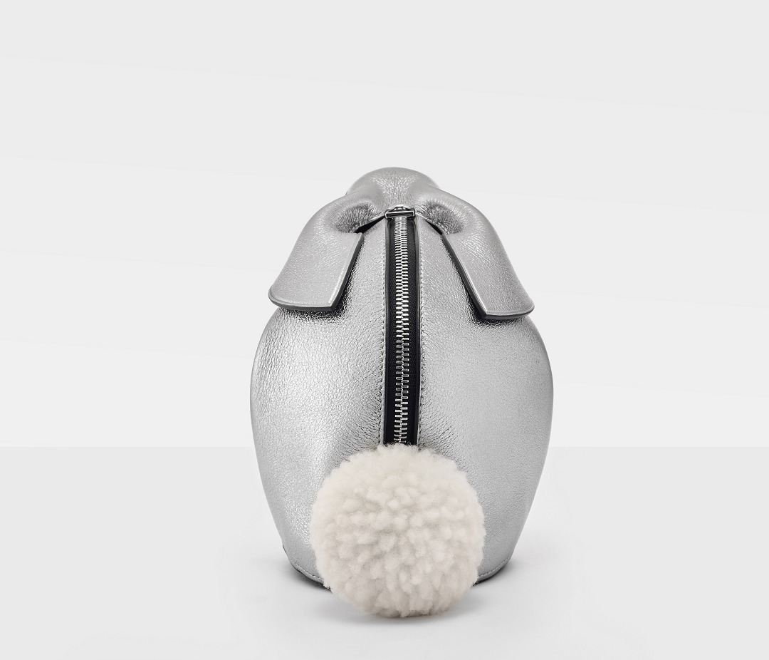 LOEWE Bunny Bag Detail