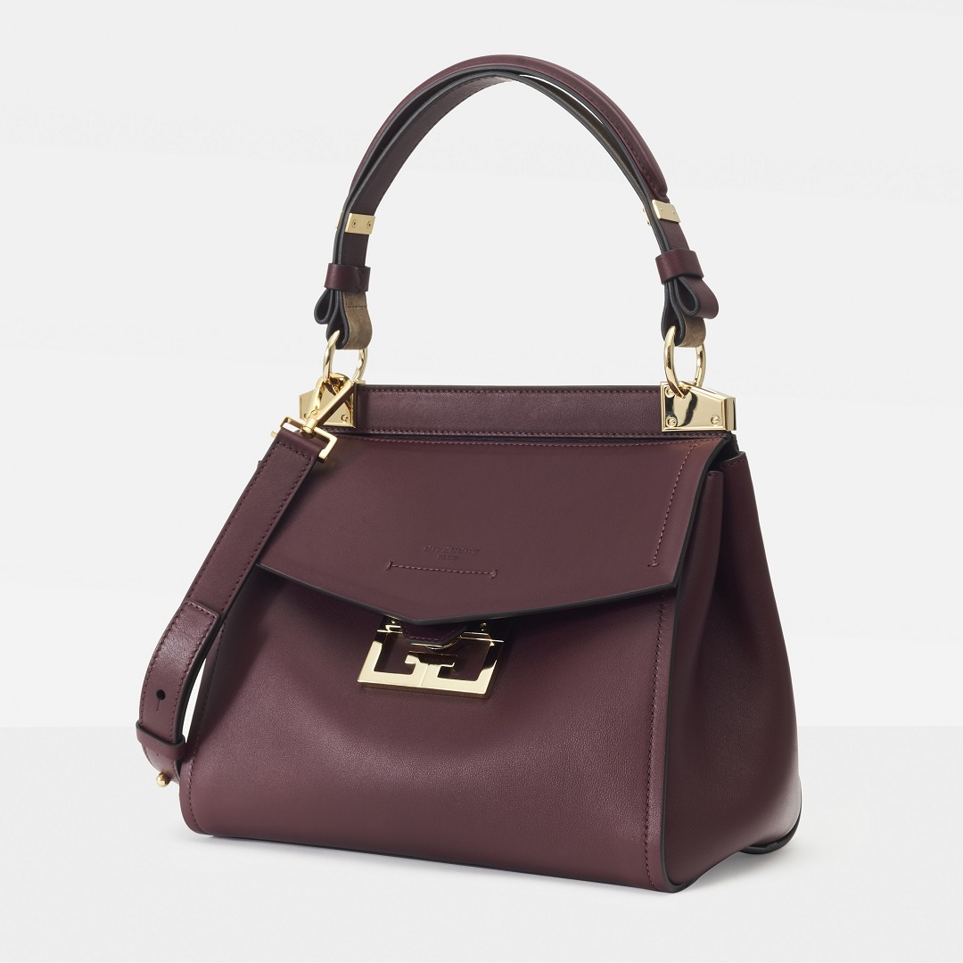 Mystic Bag clasp mechanism