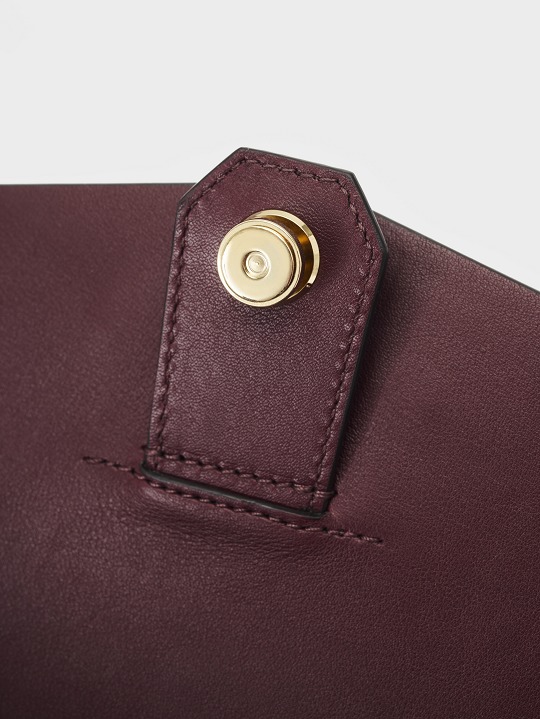 Mystic Bag back view