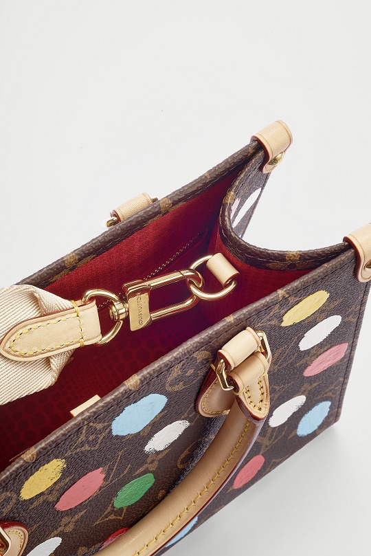 Purse Back