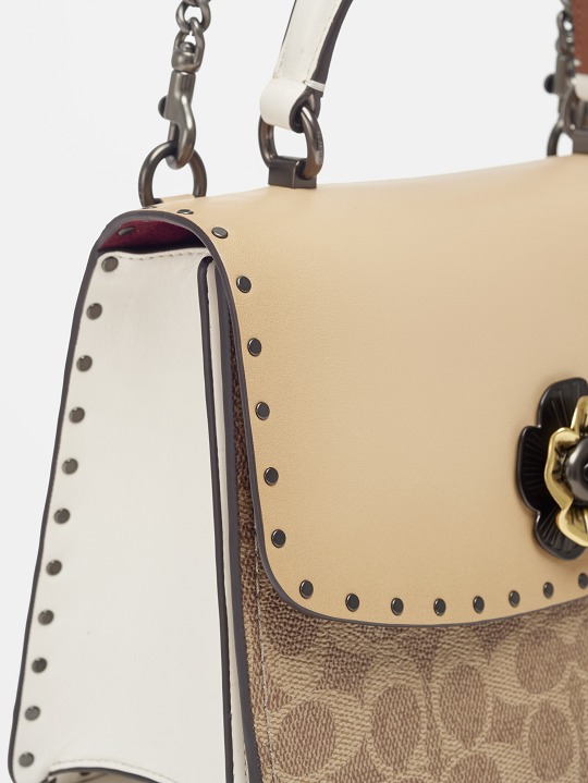 Rivet Detail 2