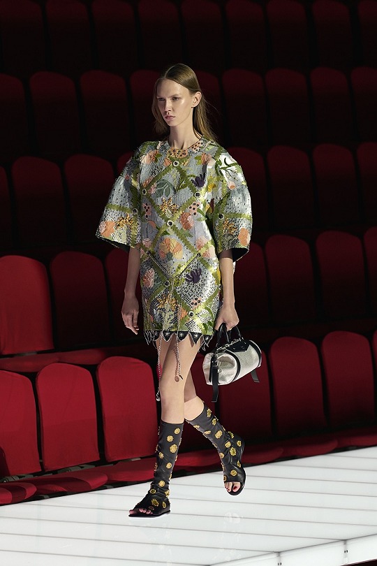 Louis Vuitton Collection Detail
