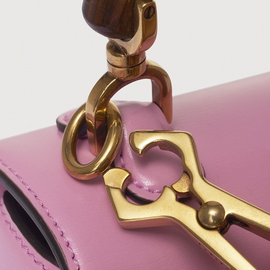 Shoulder Strap Style