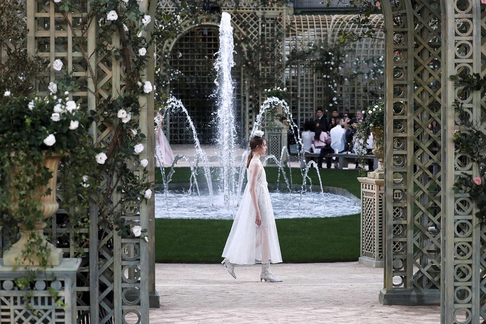 CHANEL Haute Couture Spring/Summer 2018 Show