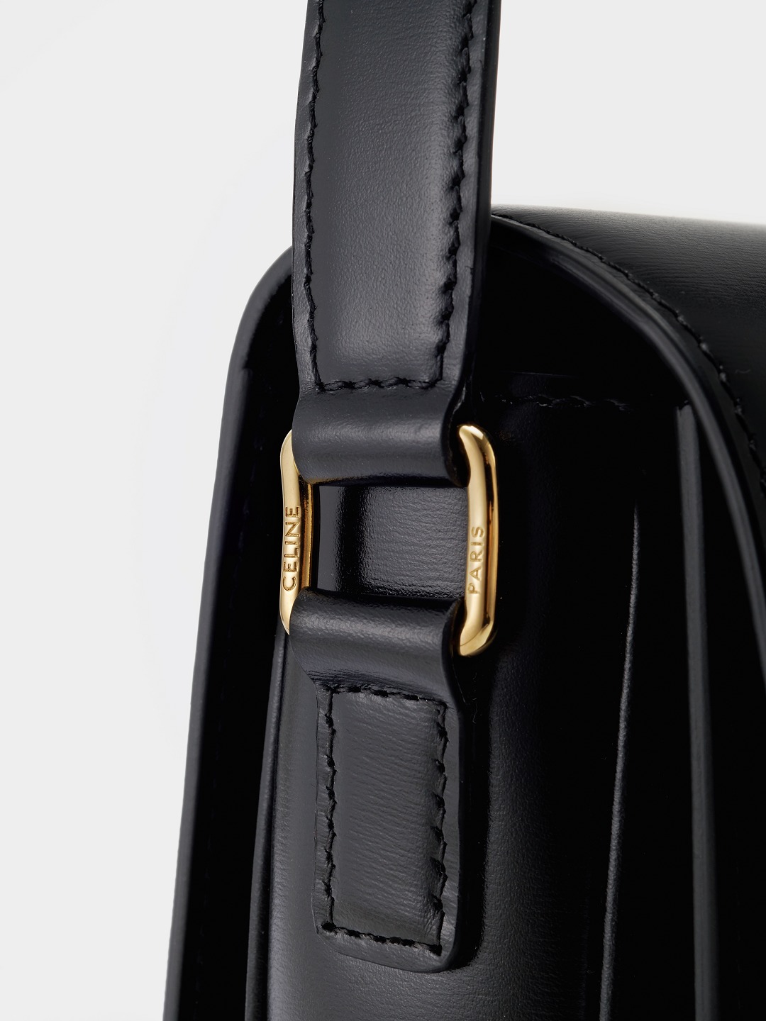 CELINE Triomphe bag crossbody carry